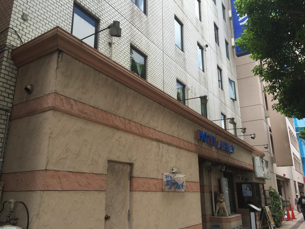 ホテルAirway 那覇市 エクステリア 写真